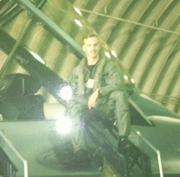 Profile Picture of Thomas Botting (@renedarga) on Poshmark