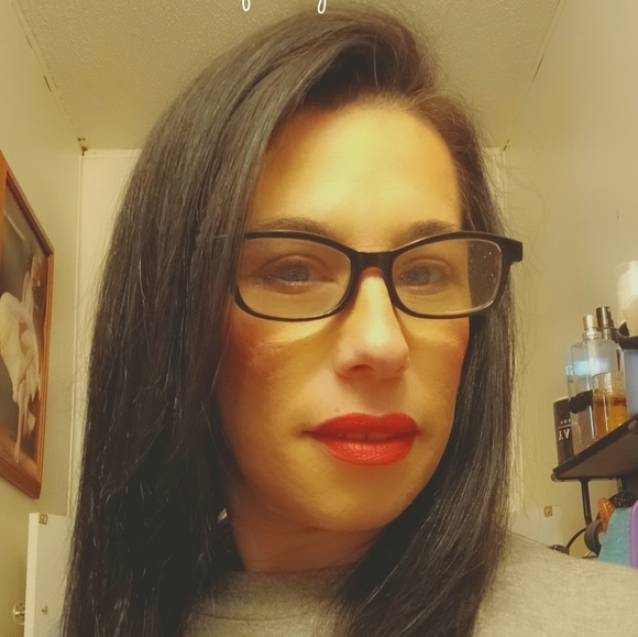 Profile Picture of Christina Casapulla (@jalyssica3) on Poshmark