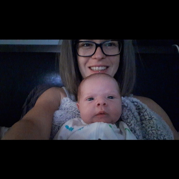 Profile Picture of Cindy Bernier (@didicyn) on Poshmark