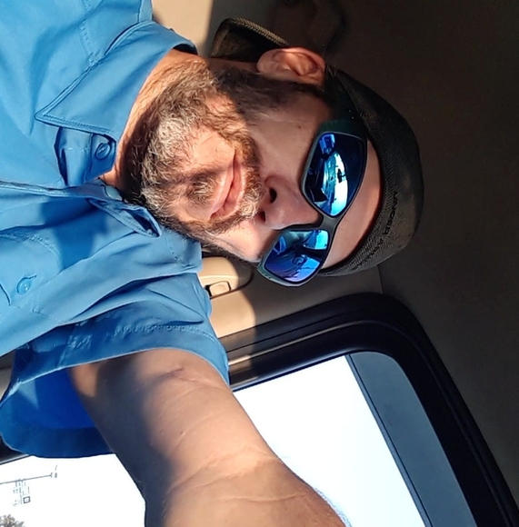 Profile Picture of Mike Howard (@mikey318mike) on Poshmark