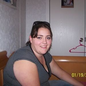 Profile Picture of Cheryl Henley (@livelaughlove1481) on Myspace