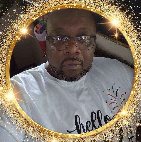 Profile Picture of Kelvin Walker (@kelvin_walker) on Poshmark