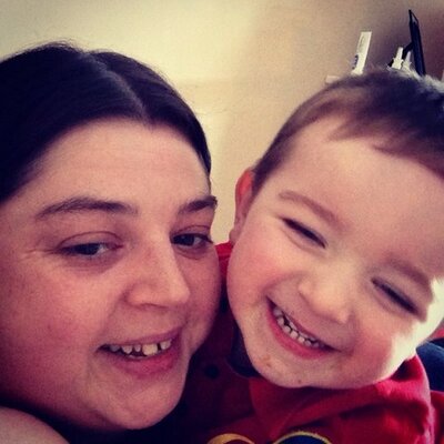 Profile Picture of Jen Hut (@HuttonJenna) on Twitter