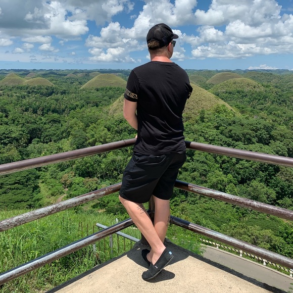 Profile Picture of Brandon Larocque (@brandonlarocque) on Poshmark