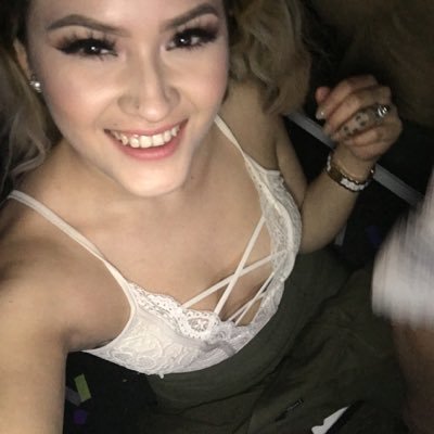 Profile Picture of Sandy Abrego Sierra (@abregosier) on Twitter