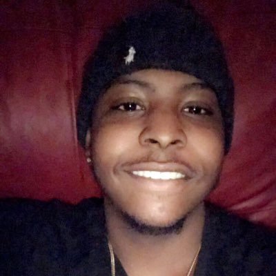 Profile Picture of Ray (@RayRogers24) on Twitter