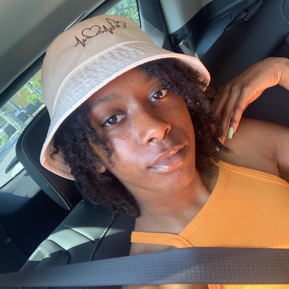 Profile Picture of Keidra Mcgaughy (@keidra_mcgaughy) on Poshmark