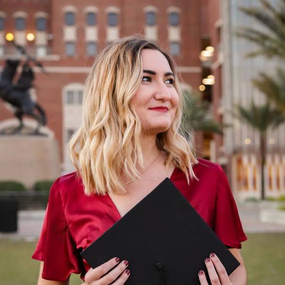 Profile Picture of Gillian Kamerer (@gilliankam) on Poshmark