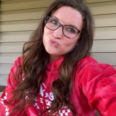 Profile Picture of Taylor Albert (@taylor_albert13) on Twitter
