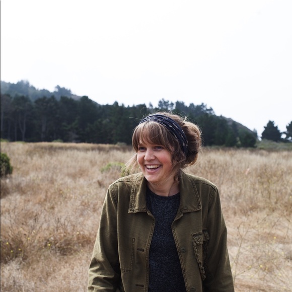 Amy Wilkinson - Poshmark Profile Picture of Amy Wilkinson (@amywilkinson908) on Poshmark