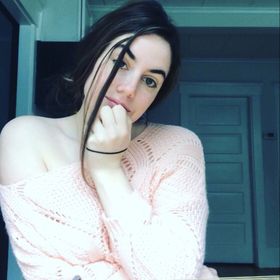 Profile Picture of Danielle Mountain (@runlivehealthy) on Pinterest