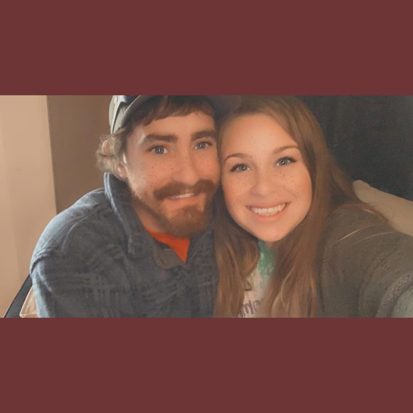 Profile Picture of Mallory Delk (@mallymals) on Poshmark