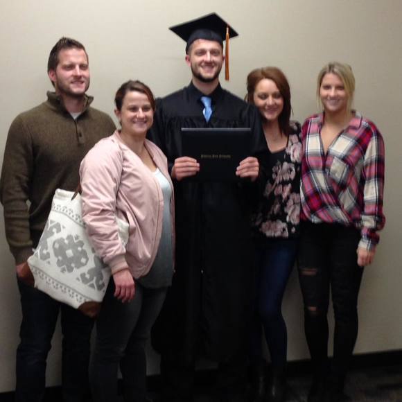 Profile Picture of Andrew Heimerman (@andrewheimerman) on Poshmark