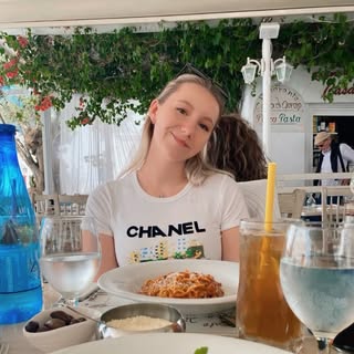 Profile Picture of Sarah Meagher (@sarahxmeagher) on Instagram