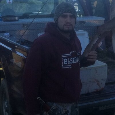 Profile Picture of Cobb (@SamCobb5) on Twitter