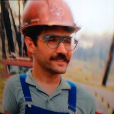 Profile Picture of Chaka Khan (@JamesColbySucks) on Twitter