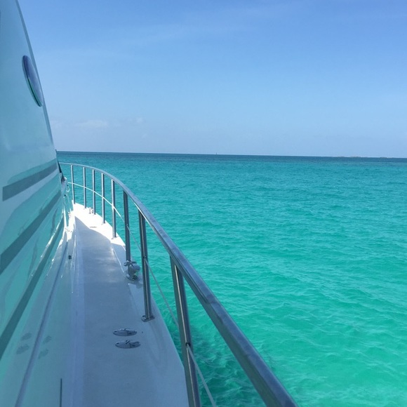 Profile Picture of Addison Andrews (@addy46) on Poshmark