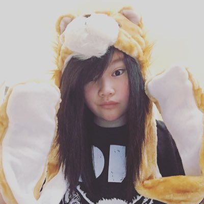 Profile Picture of Shirley Chang (@ShirChan1231) on Twitter