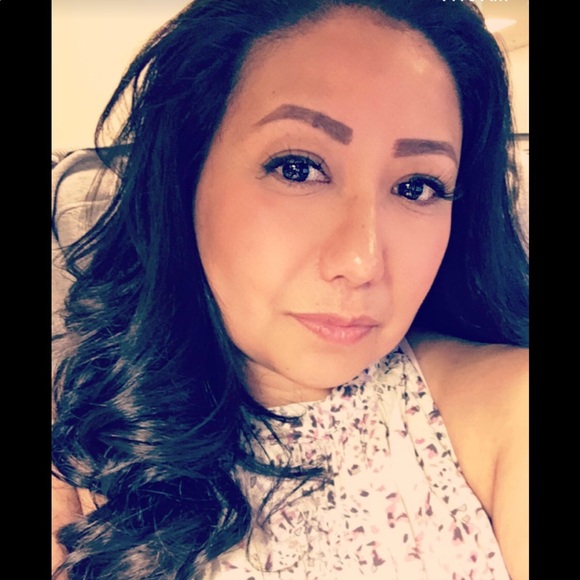 Profile Picture of Elvira Alvarado (@virita1) on Poshmark