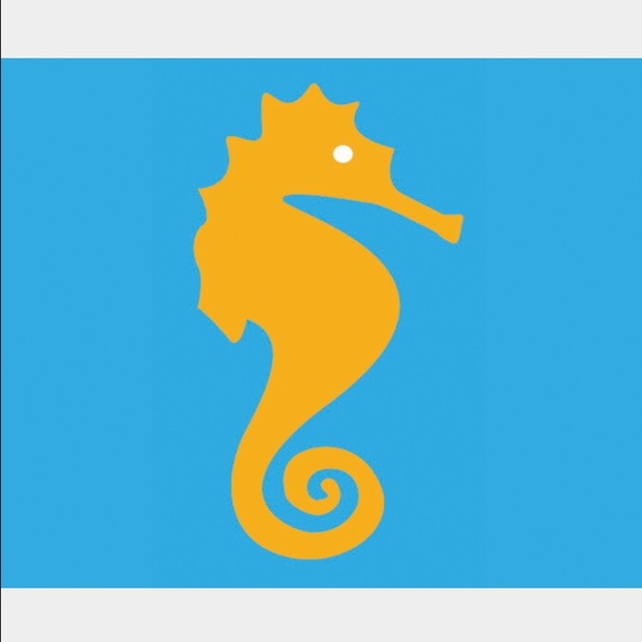 Profile Picture of Rebecca Narron (@b3cs) on Poshmark