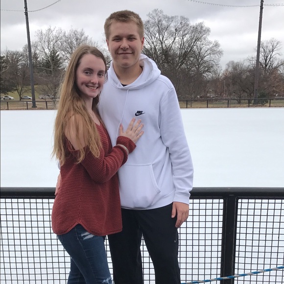 Profile Picture of Jacob Lyerla (@jacoblyerla) on Poshmark