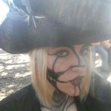 Profile Picture of Aly Jade (@gone_to_rust) on Twitter