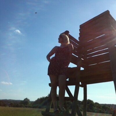 Profile Picture of Julia (@JuliaSeibert1) on Twitter