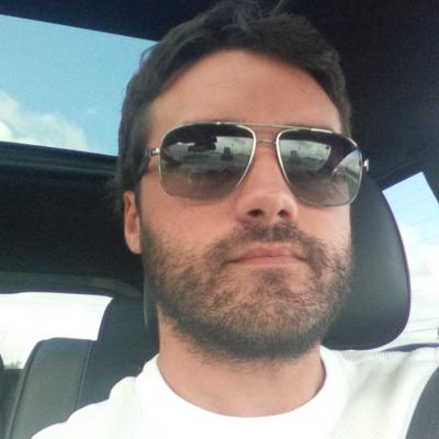 Profile Picture of Vince Macri (@veramac910) on Twitter
