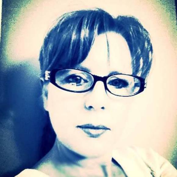 Profile Picture of Tammy Lejeune (@lilly142) on Poshmark