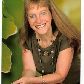 Profile Picture of Andrea Hansen (@andreahansen293) on Twitter