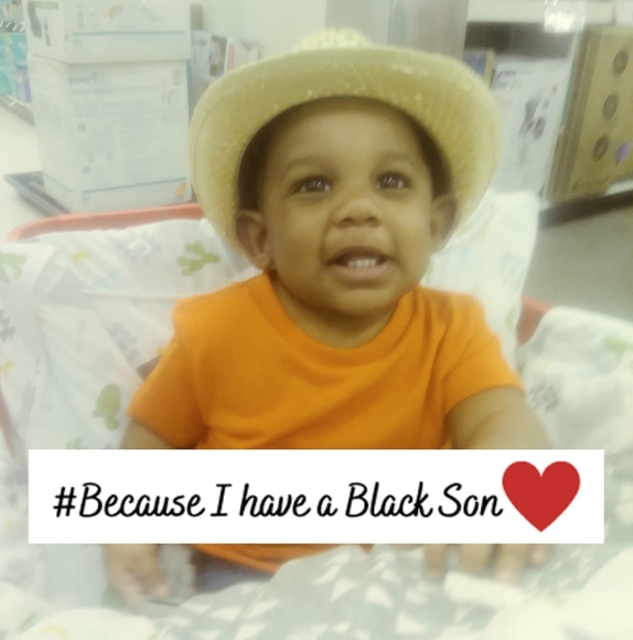 Profile Picture of Sassi Cakes (@armee) on Poshmark