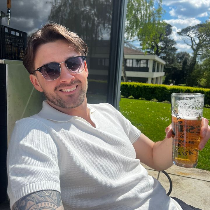 Profile Picture of PeterJ (@peter_j92) on Tiktok