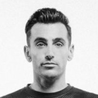 Profile Picture of Jacob Hoggard (@JacobHoggard) on Twitter