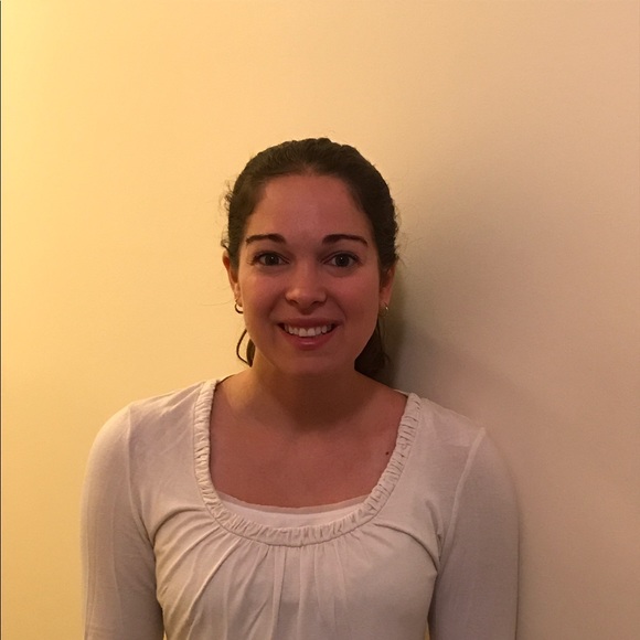 Profile Picture of Megan Vascellaro (@megcooke25) on Poshmark