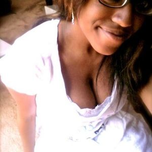 Profile Picture of Taniesha Cox (@myrical1192) on Myspace