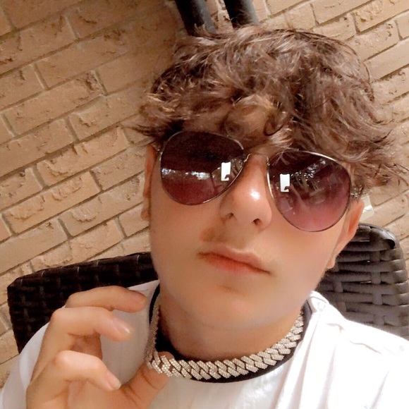 Profile Picture of Caleb Dunlop (@calebdunlop) on Poshmark