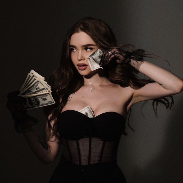 Profile Picture of KristalGenner👼🏻 (@kristalgenner) on Tiktok