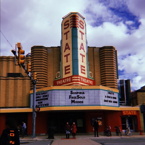 Profile Picture of Faith Aeillo (@faeillo12) on Poshmark