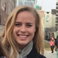 Profile Picture of Lyndsay Donhoff (@lyndsay-donhoff) on Quora