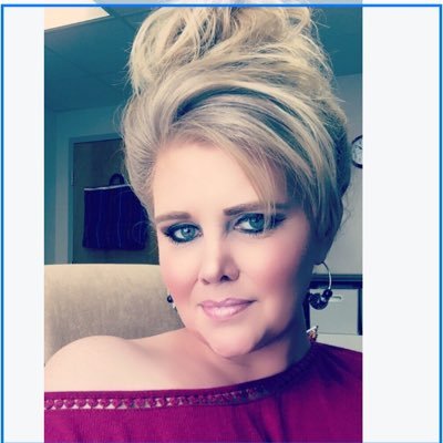 Profile Picture of Heather Carter (@mathbarbie) on Twitter