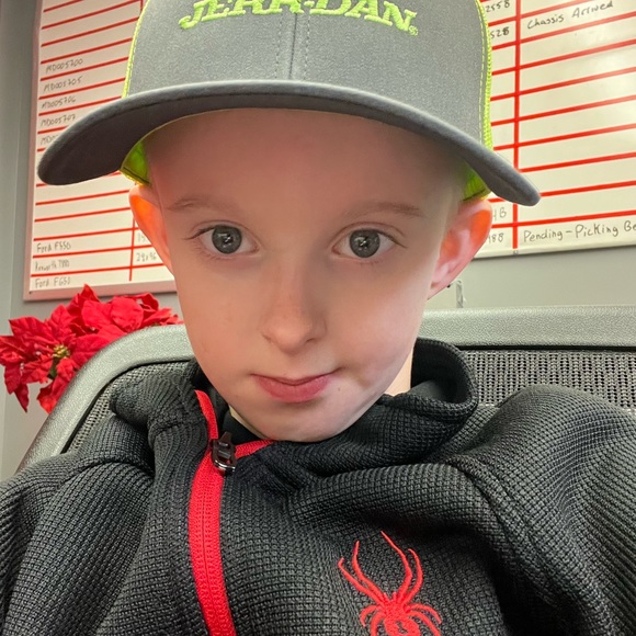 Profile Picture of Kayden Cassatt (@kayden12906) on Poshmark