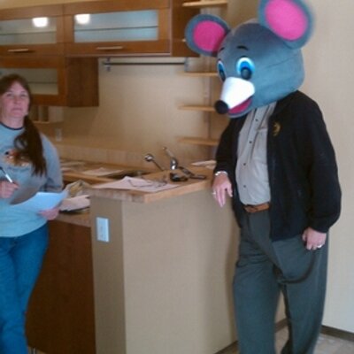 Profile Picture of Tom Chester (@tomechester) on Twitter