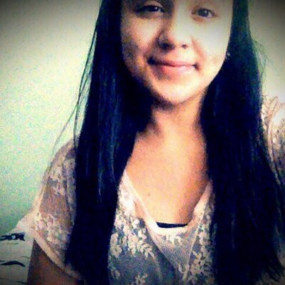 Profile Picture of Iris Lara (@irislara1020) on Twitter