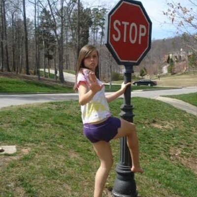 Profile Picture of Felicia Riggs (@Ellenrzk) on Twitter