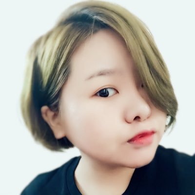 Profile Picture of Laura Wang (@Laura_Lora_) on Twitter