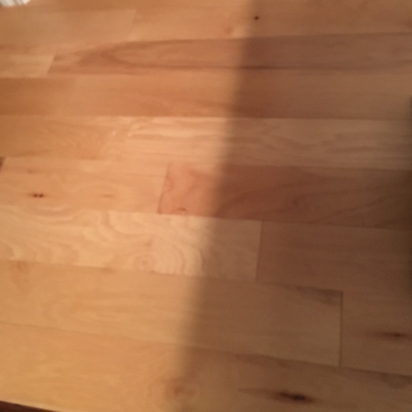 Profile Picture of Mia Terry (@miaterrymia) on Poshmark