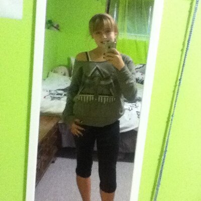 Profile Picture of Amber Steffanson (@_Amber_luvs_1D) on Twitter