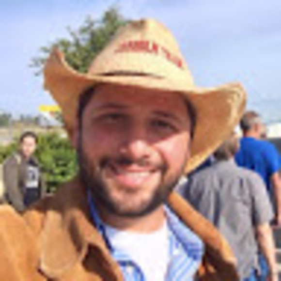 Profile Picture of Joseph Sidawi (@josephsidawi) on Poshmark