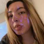 Profile Picture of Roxanne Calderon (@roxyrby_17) on Instagram