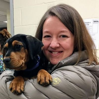 Profile Picture of Hillary Roberts (@MsHRJ) on Twitter